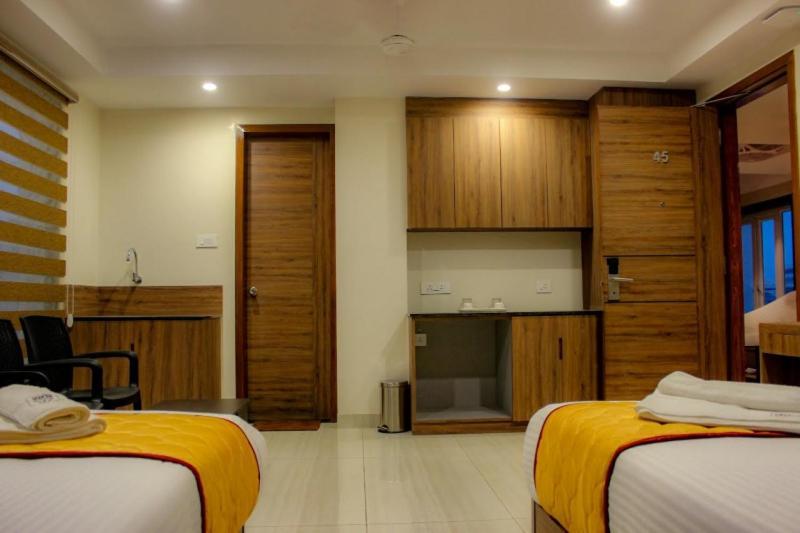 Rr Mount Elite Suites Chennai Exterior photo